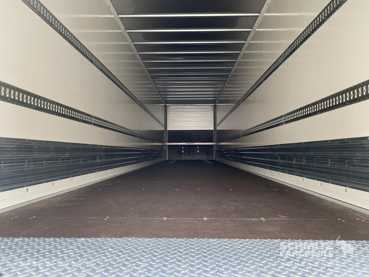SCHMITZ Dryfreight - Closed box semi-trailer: picture 3 SCHMITZ Dryfreight - Closed box semi-trailer: picture 3