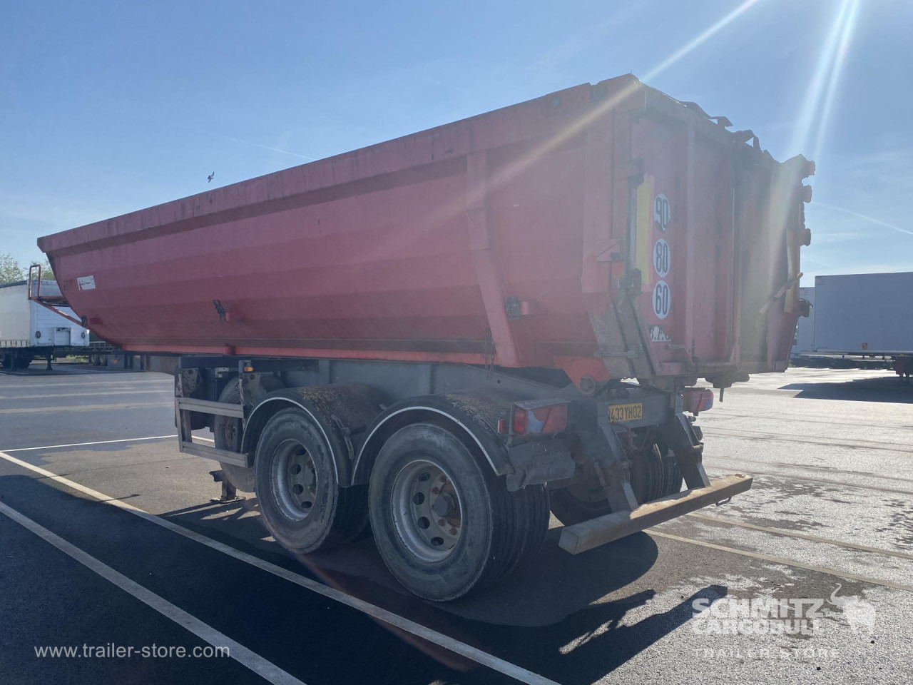 Tipper Steel half pipe body 91m³ - Tipper semi-trailer: picture 4 Tipper Steel half pipe body 91m³ - Tipper semi-trailer: picture 4