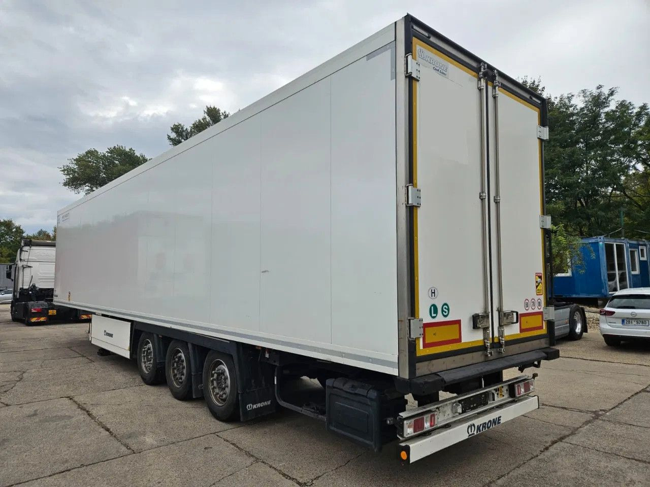 Krone SD Thermo King SLX300i - Lifting axle A - Pallet - Refrigerator semi-trailer: picture 3 Krone SD Thermo King SLX300i - Lifting axle A - Pallet - Refrigerator semi-trailer: picture 3