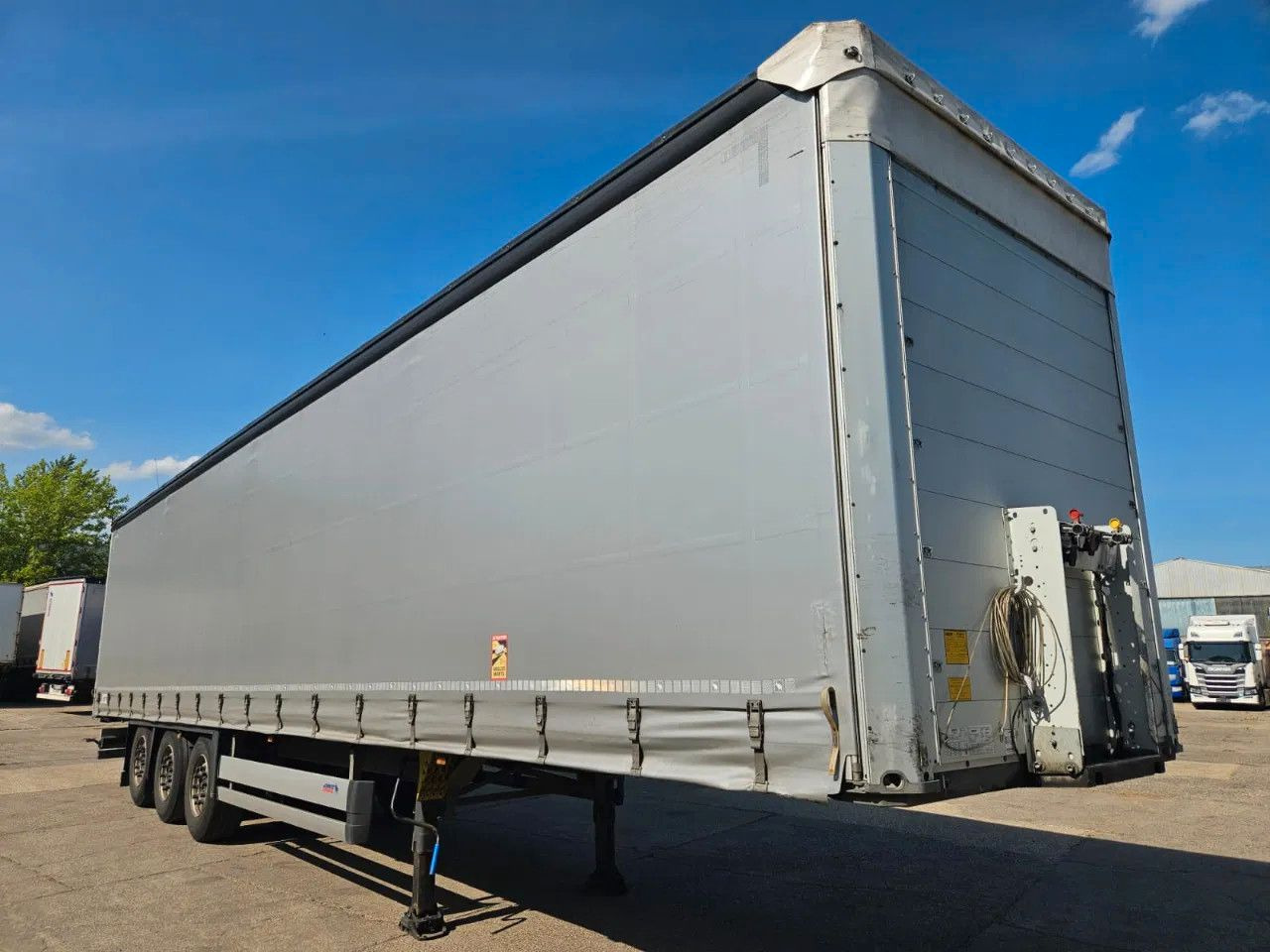 Schmitz Cargobull SCB S3T Standard 14 units! Lifting Axle A&C, XL - Curtainsider semi-trailer: picture 1 Schmitz Cargobull SCB S3T Standard 14 units! Lifting Axle A&C, XL - Curtainsider semi-trailer: picture 1