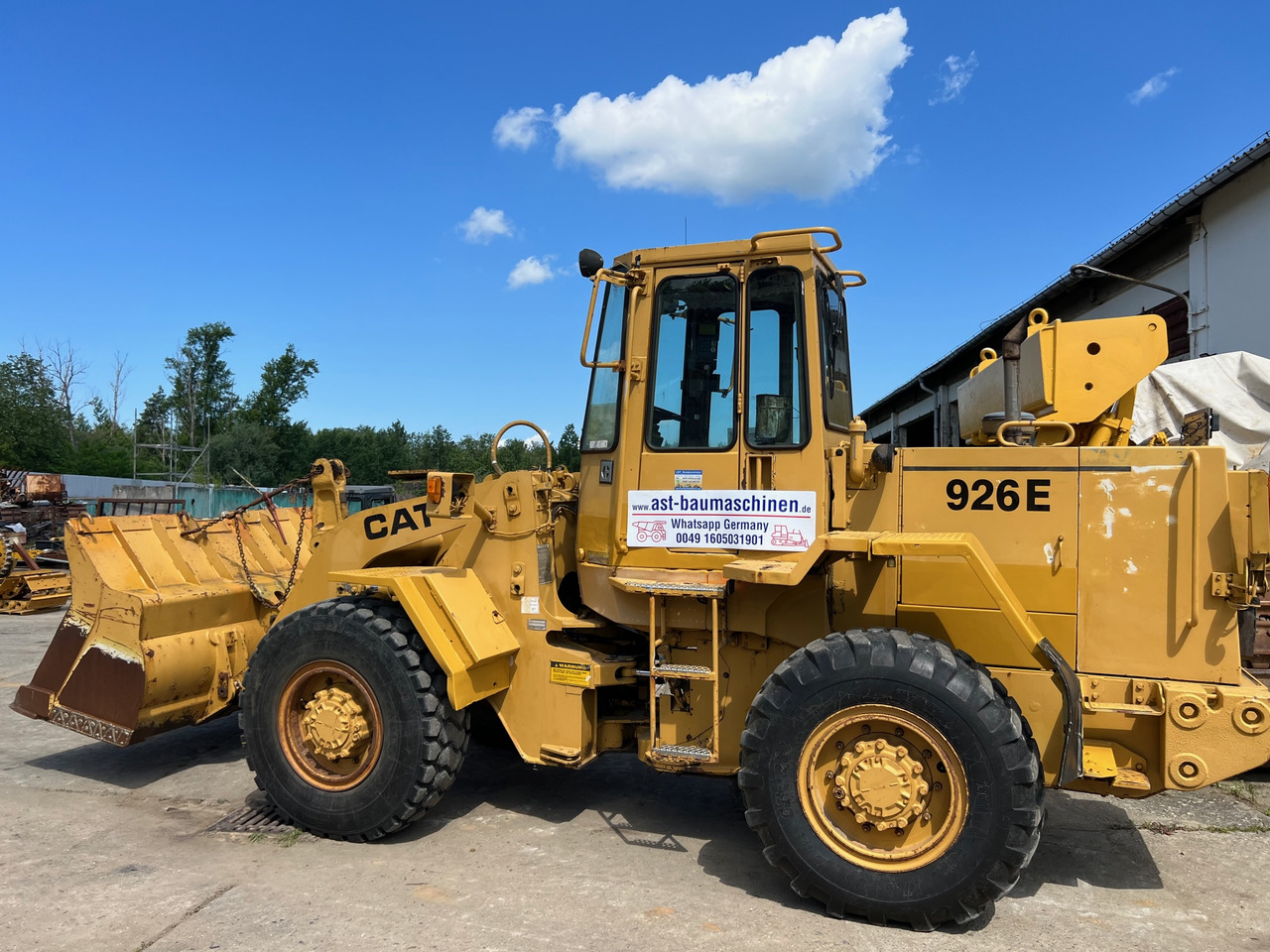 Construction machinery CATERPILLAR 926E: picture 6