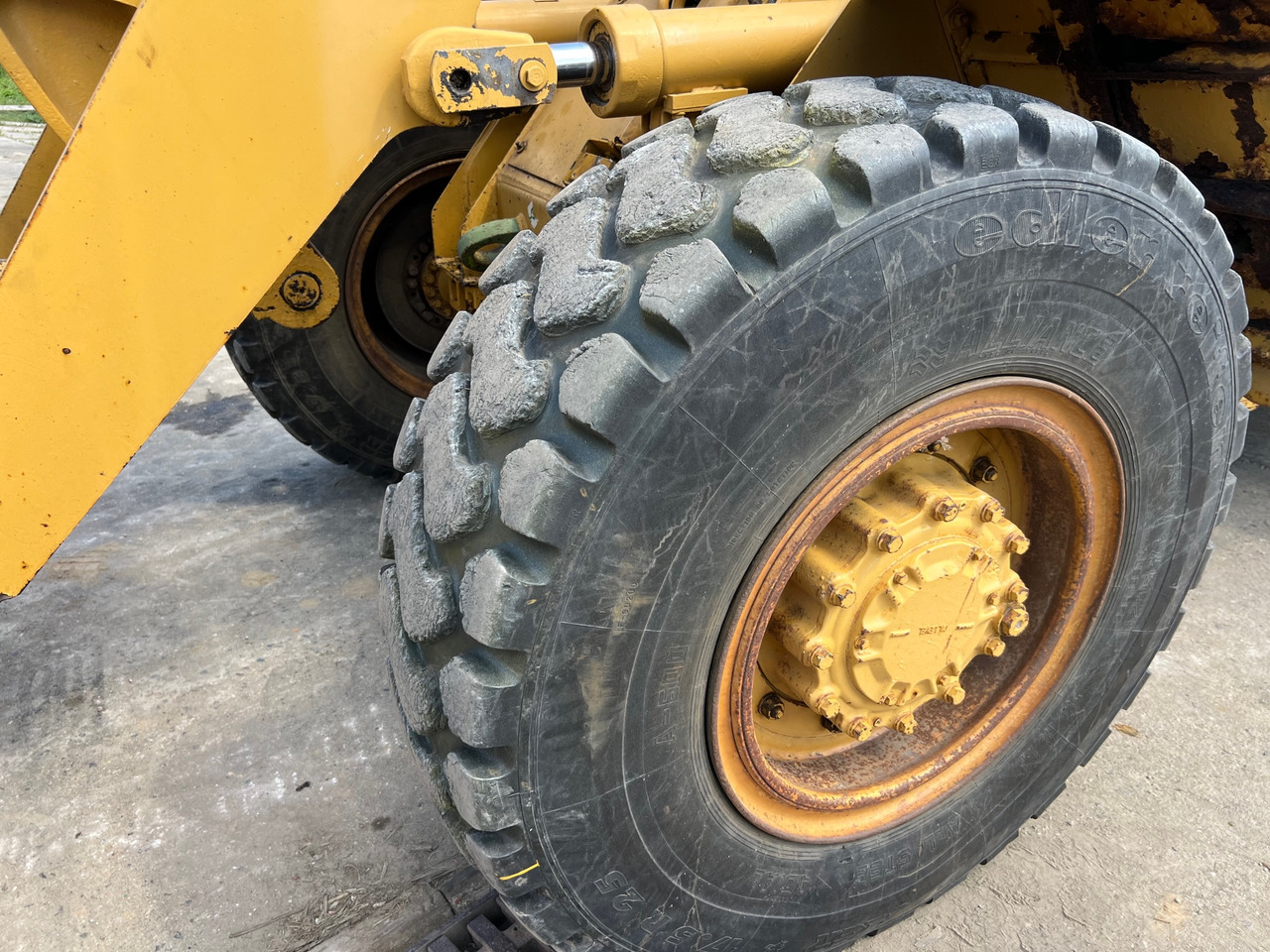 Construction machinery CATERPILLAR 926E: picture 8