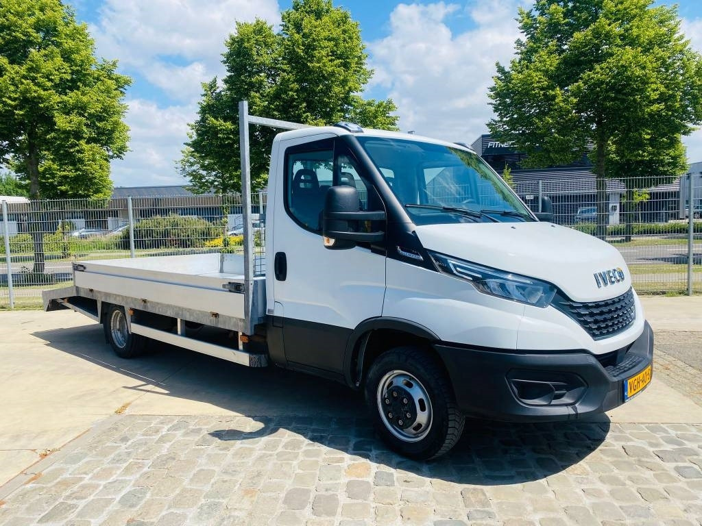 Iveco Daily 35 C18 - Box van: picture 1 Iveco Daily 35 C18 - Box van: picture 1