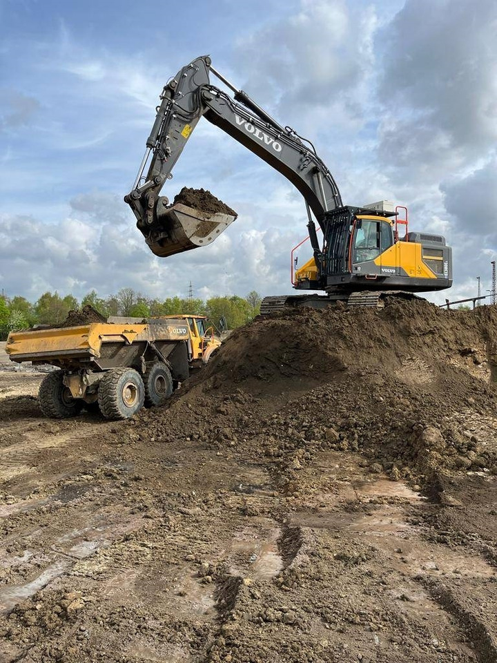 Volvo EC 380 EL - Crawler excavator: picture 1 Volvo EC 380 EL - Crawler excavator: picture 1