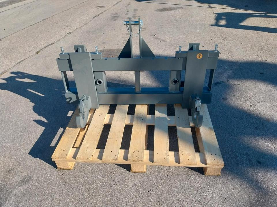 Adapter Kramer Hoflader Radlader auf 3 Punkt Kat II Palettengabel - Forks for Wheel loader: picture 1 Adapter Kramer Hoflader Radlader auf 3 Punkt Kat II Palettengabel - Forks for Wheel loader: picture 1