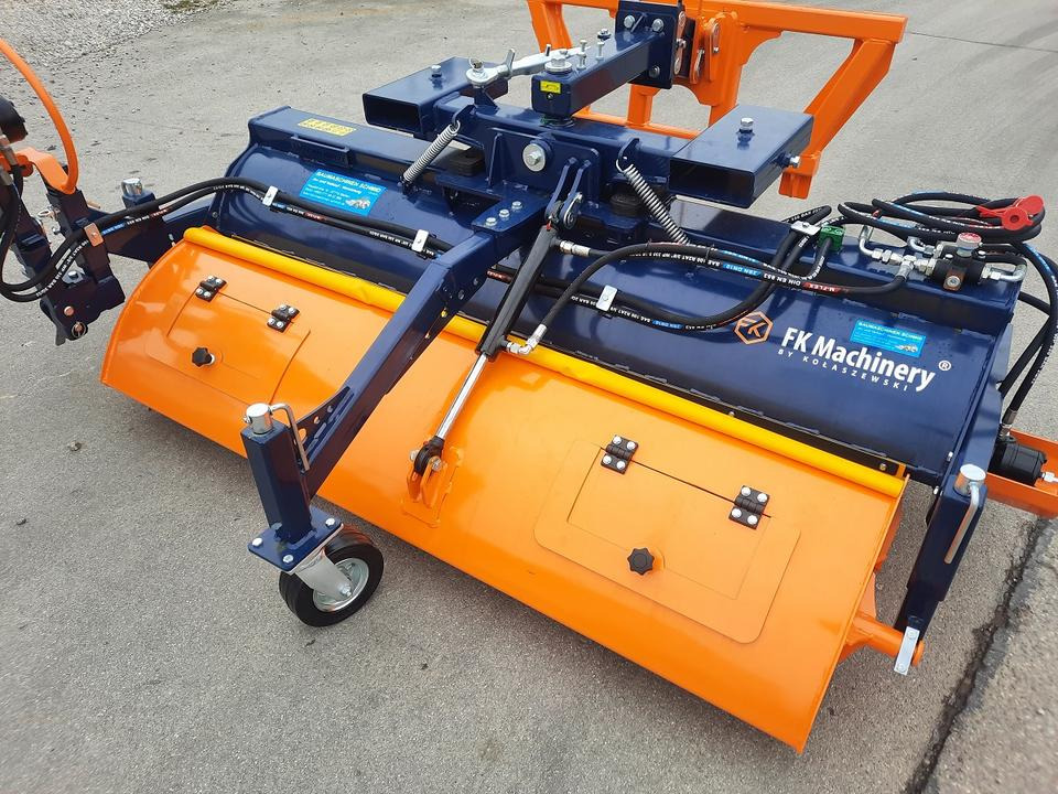 Kehrmaschine 1,2m bis 2,8m Schlepper Radlader Teleskoplader - Broom: picture 3 Kehrmaschine 1,2m bis 2,8m Schlepper Radlader Teleskoplader - Broom: picture 3