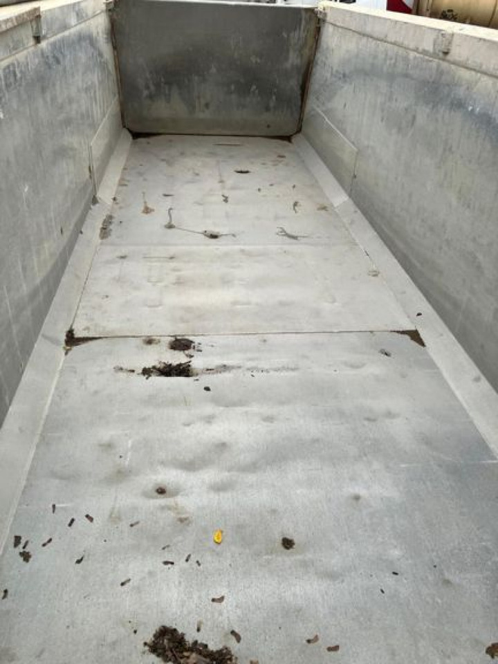 CARNEHL Kippauflieger CHKS A Kippauflieger - Tipper semi-trailer: picture 5 CARNEHL Kippauflieger CHKS A Kippauflieger - Tipper semi-trailer: picture 5