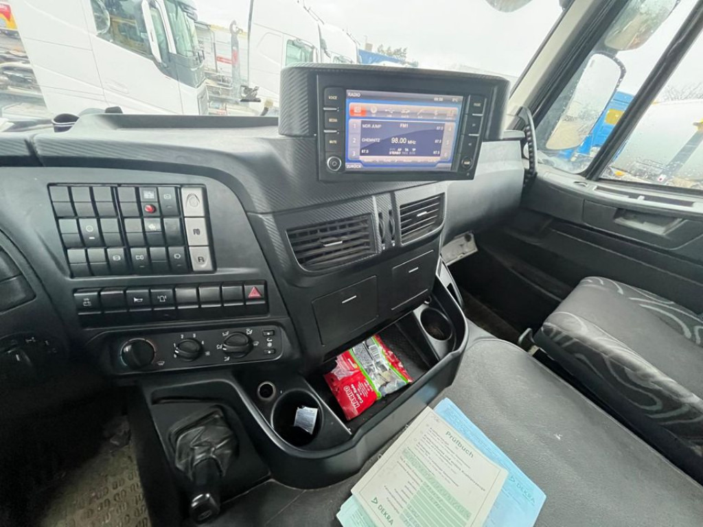 Dumper IVECO-MAGIRUS TRACKER AD450TW 4 Achs Muldenkipper Meiller: picture 11