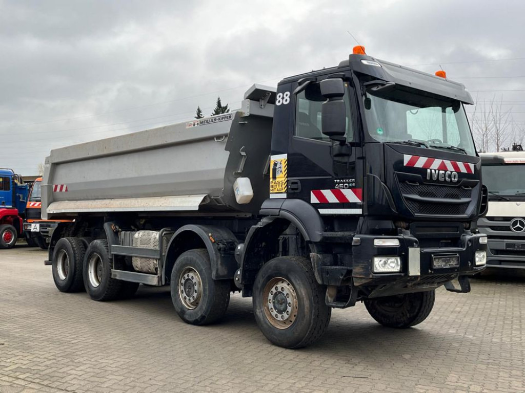 IVECO-MAGIRUS TRACKER AD450TW 4 Achs Muldenkipper Meiller - Dumper: picture 5 IVECO-MAGIRUS TRACKER AD450TW 4 Achs Muldenkipper Meiller - Dumper: picture 5