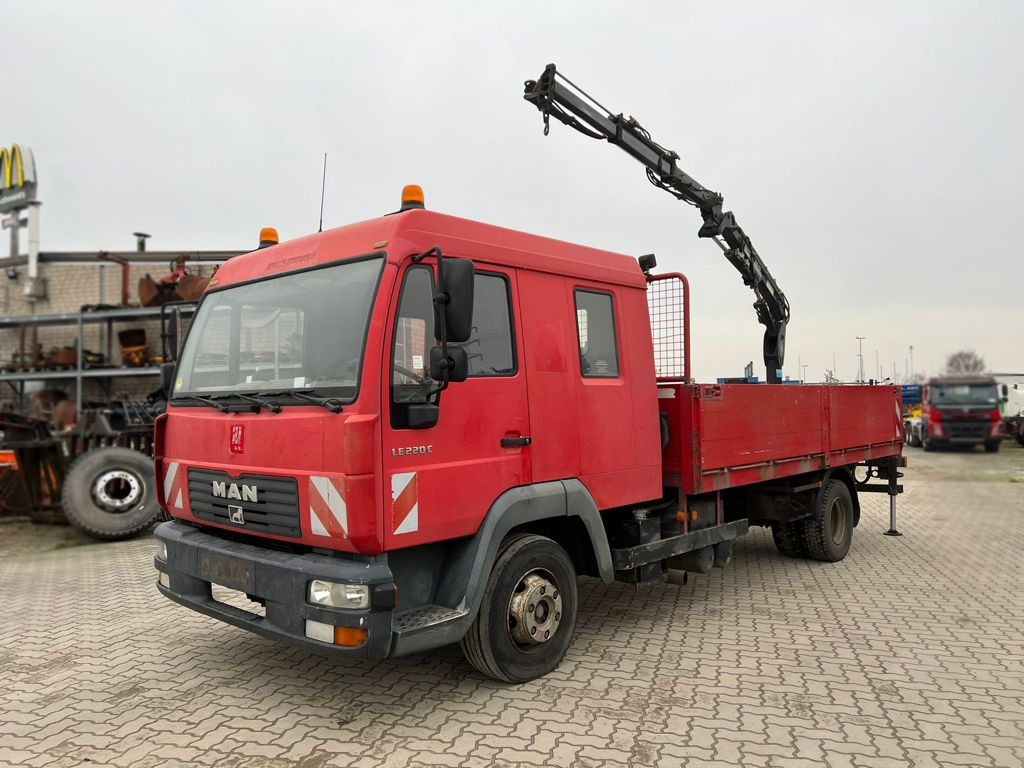 MAN LE 12.225 LC Pritsche Heckkran 6 Zylinder Doka Topzust - Dropside/ Flatbed truck, Crane truck: picture 5 MAN LE 12.225 LC Pritsche Heckkran 6 Zylinder Doka Topzust - Dropside/ Flatbed truck, Crane truck: picture 5