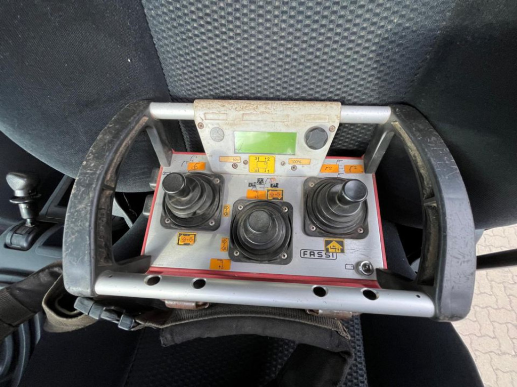 Dropside/ Flatbed truck, Crane truck MAN MAN TG-X Pritsche Heckkran 26.440 6x2-2 BL Fassi 360 36m/to, Lenk Lift: picture 10 Dropside/ Flatbed truck, Crane truck MAN MAN TG-X Pritsche Heckkran 26.440 6x2-2 BL Fassi 360 36m/to, Lenk Lift: picture 10