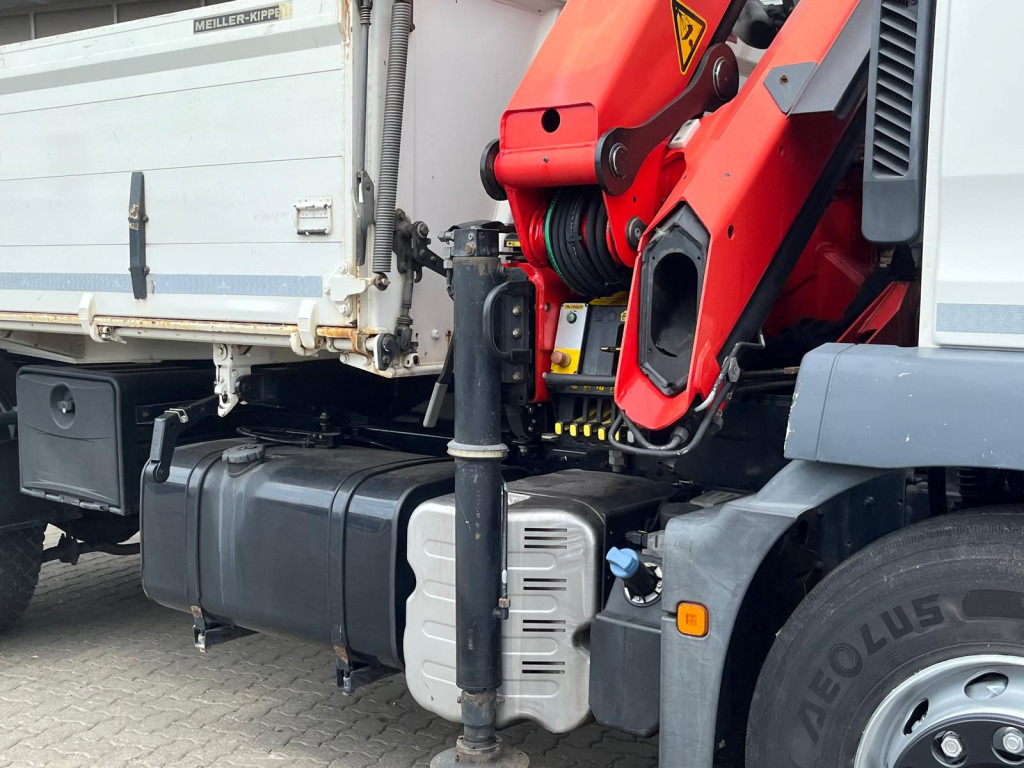 MAN TG-M 18.340 4x2 2-Achs Kipper Kran Palf. PK 13001 KA - Tipper, Crane truck: picture 2 MAN TG-M 18.340 4x2 2-Achs Kipper Kran Palf. PK 13001 KA - Tipper, Crane truck: picture 2