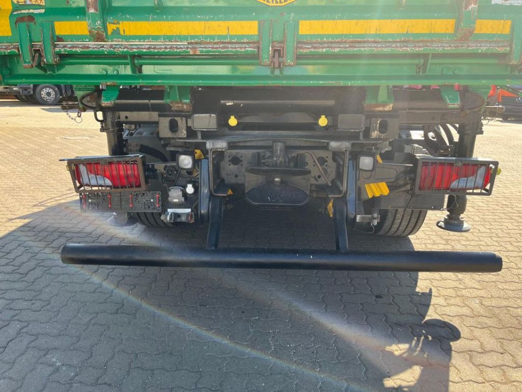 MAN TG-S 28.480 6x4H-4 BL 3-Achs Kipper Kran Funk Li - Tipper, Crane truck: picture 5 MAN TG-S 28.480 6x4H-4 BL 3-Achs Kipper Kran Funk Li - Tipper, Crane truck: picture 5