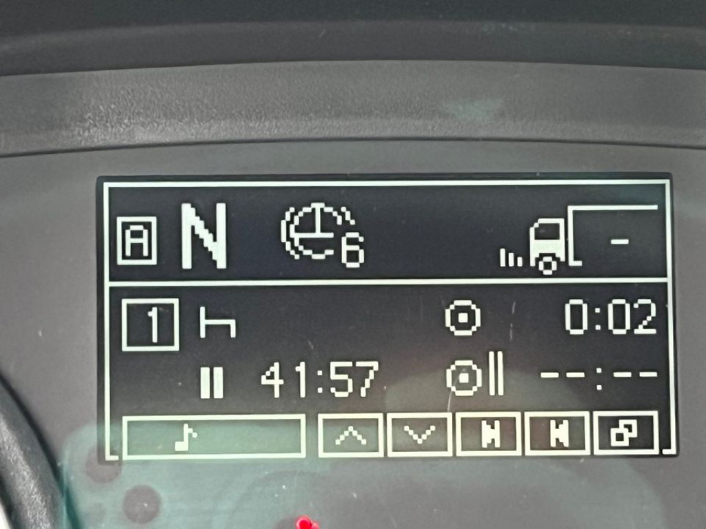 MAN TG-X 26.460 6x2-2 BL Pritsche Kran PK 24.001 Funk Lenk - Dropside/ Flatbed truck, Crane truck: picture 2 MAN TG-X 26.460 6x2-2 BL Pritsche Kran PK 24.001 Funk Lenk - Dropside/ Flatbed truck, Crane truck: picture 2