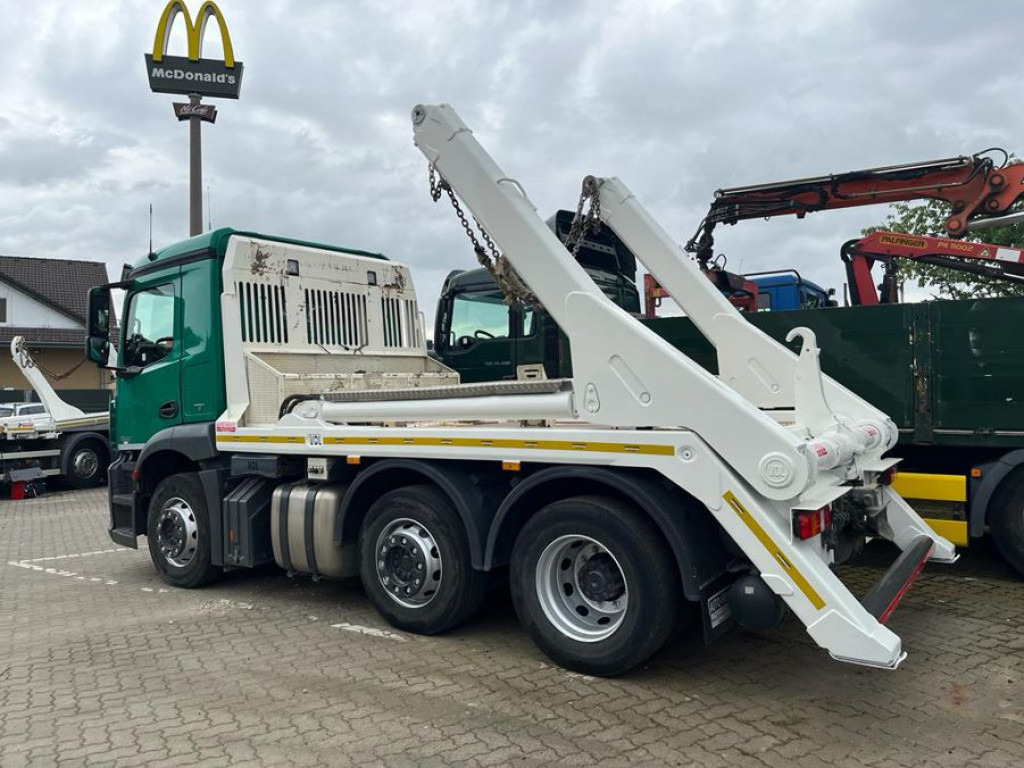Skip loader truck MERCEDES-BENZ Antos 2540 L 6x2 Absetzkipper Vorlauf Lenk: picture 7 Skip loader truck MERCEDES-BENZ Antos 2540 L 6x2 Absetzkipper Vorlauf Lenk: picture 7