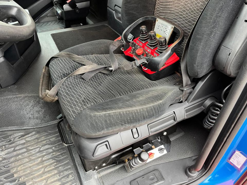 MERCEDES-BENZ Arocs 1845 4x4 HAD 2-Achs Allradkipper Heckkran Funk - Tipper, Crane truck: picture 5 MERCEDES-BENZ Arocs 1845 4x4 HAD 2-Achs Allradkipper Heckkran Funk - Tipper, Crane truck: picture 5