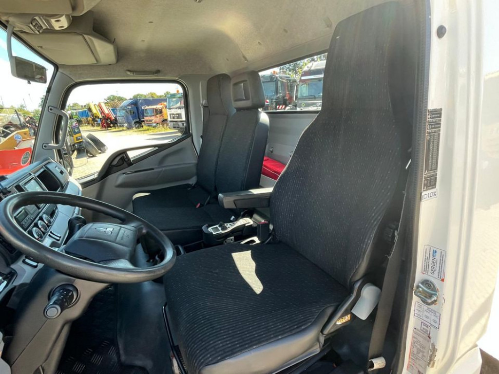 MITSUBISHI (J) Canter Fuso 7C18 Absetzkipper Tele verbreiterbar - Skip loader truck: picture 2 MITSUBISHI (J) Canter Fuso 7C18 Absetzkipper Tele verbreiterbar - Skip loader truck: picture 2