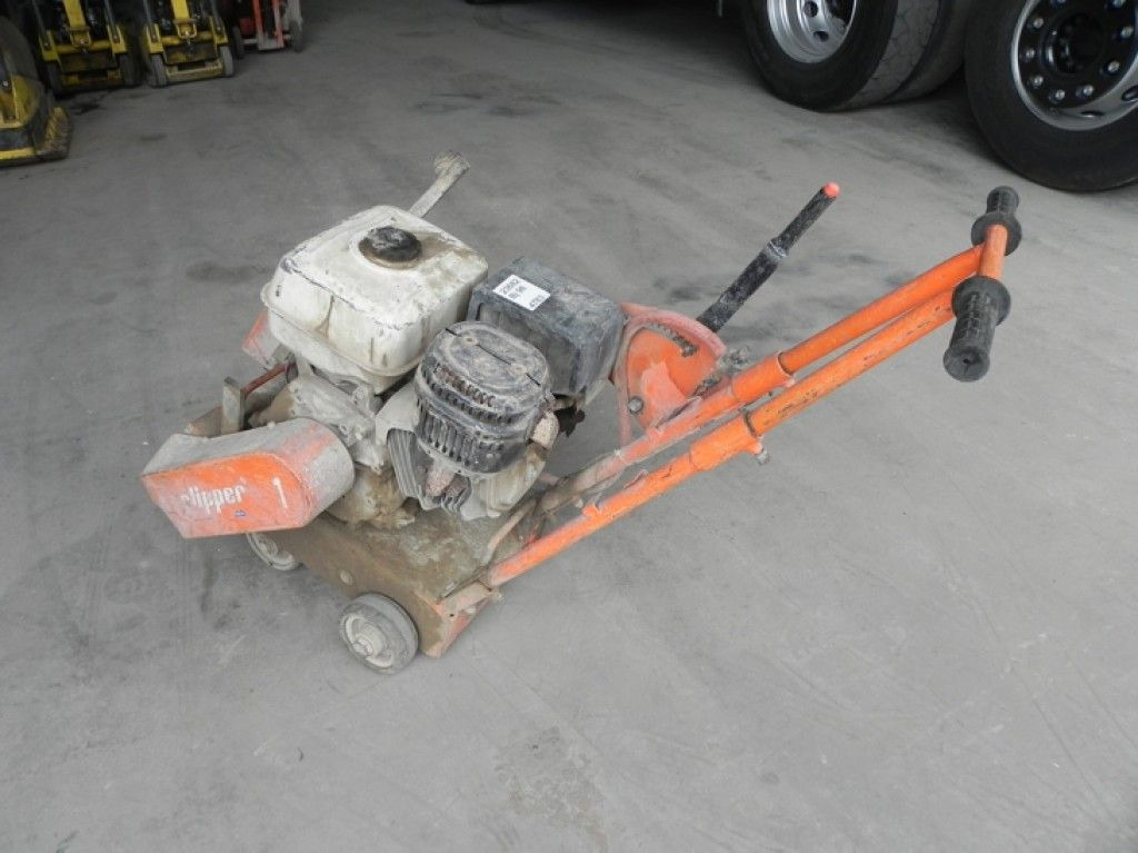 Norton Clipper C 85 Kleinteile - Construction equipment: picture 2 Norton Clipper C 85 Kleinteile - Construction equipment: picture 2