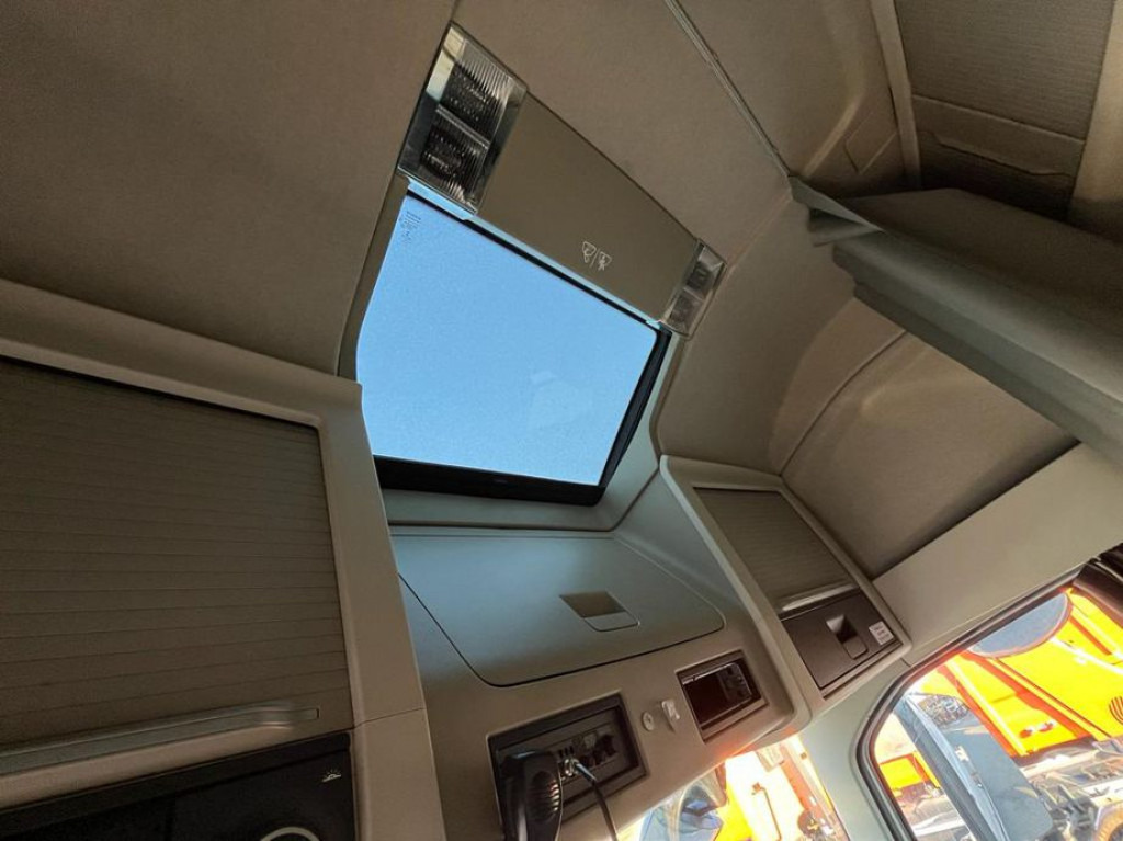 VOLVO (S) Truck FH 500 6x2 Abrollkipper Funkfernbedienung - Hook lift truck: picture 5 VOLVO (S) Truck FH 500 6x2 Abrollkipper Funkfernbedienung - Hook lift truck: picture 5