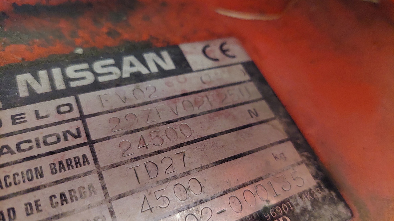 Baggage tractor FV02 Nissan Baggage Tractor: picture 8