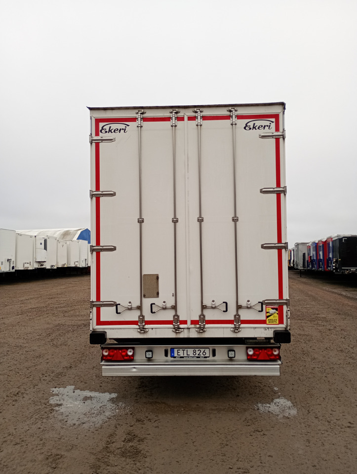 EKERI BOX OPENSIDE - TARP ROOF - HUCKEPACK - Closed box semi-trailer: picture 4 EKERI BOX OPENSIDE - TARP ROOF - HUCKEPACK - Closed box semi-trailer: picture 4