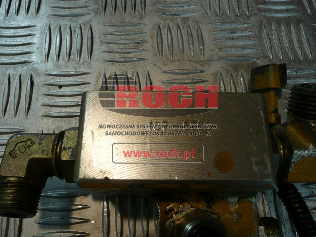 CATERPILLAR 187-5989 - Hydraulic valve: picture 2 CATERPILLAR 187-5989 - Hydraulic valve: picture 2