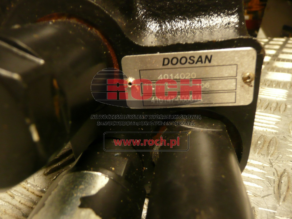 DOOSAN 4014020 410147-00001A 3391962 - 1 SEKCYJNY + CEWKA + 3091667 24VDC 21OHM + ZAWÓR CIŚNIENIOWY - Hydraulic valve: picture 1 DOOSAN 4014020 410147-00001A 3391962 - 1 SEKCYJNY + CEWKA + 3091667 24VDC 21OHM + ZAWÓR CIŚNIENIOWY - Hydraulic valve: picture 1