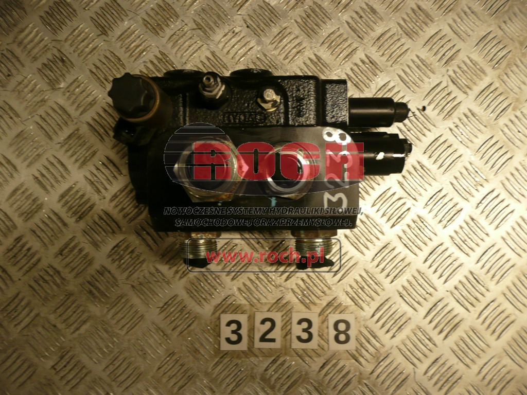 DOOSAN 4014020 410147-00001A 3391962 - 1 SEKCYJNY + CEWKA + 3091667 24VDC 21OHM + ZAWÓR CIŚNIENIOWY - Hydraulic valve: picture 2 DOOSAN 4014020 410147-00001A 3391962 - 1 SEKCYJNY + CEWKA + 3091667 24VDC 21OHM + ZAWÓR CIŚNIENIOWY - Hydraulic valve: picture 2