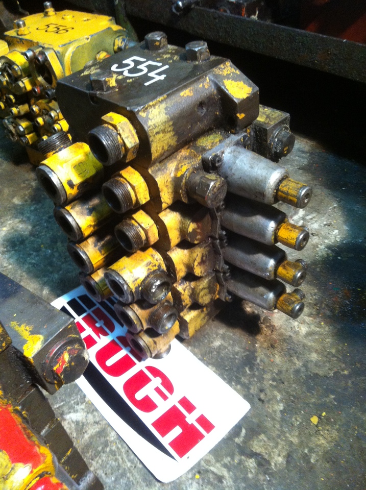 REXROTH 41140270 000 - 4 SEKCYJNY - Hydraulic valve for Construction machinery: picture 1 REXROTH 41140270 000 - 4 SEKCYJNY - Hydraulic valve for Construction machinery: picture 1