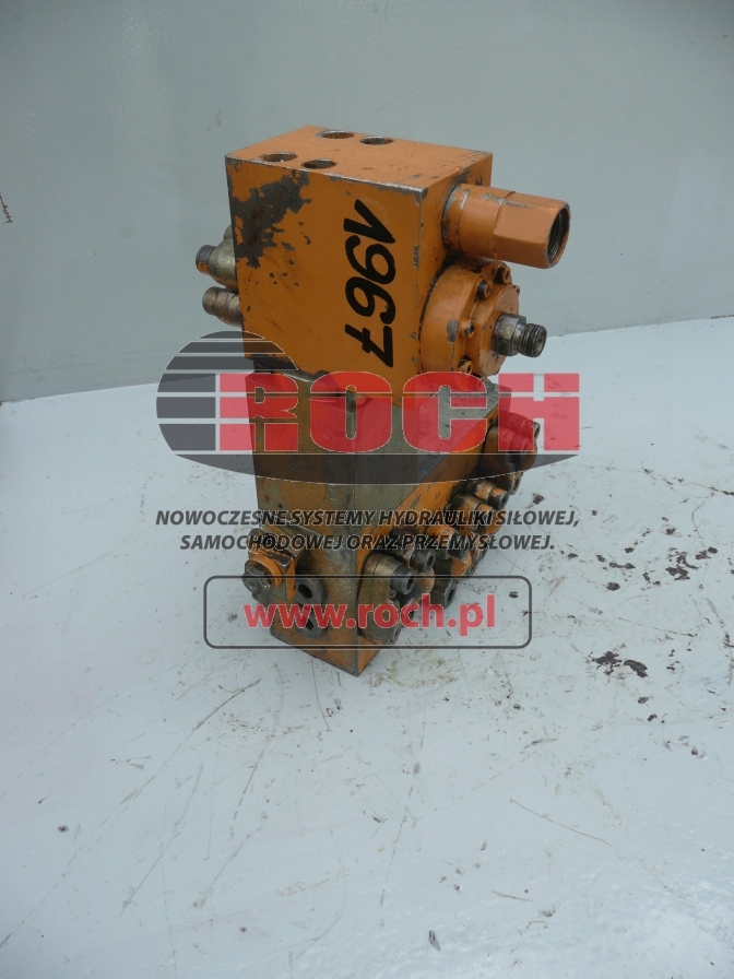 RI 3743347F + 3743347F + P4343313S - Hydraulic valve for Excavator: picture 1 RI 3743347F + 3743347F + P4343313S - Hydraulic valve for Excavator: picture 1