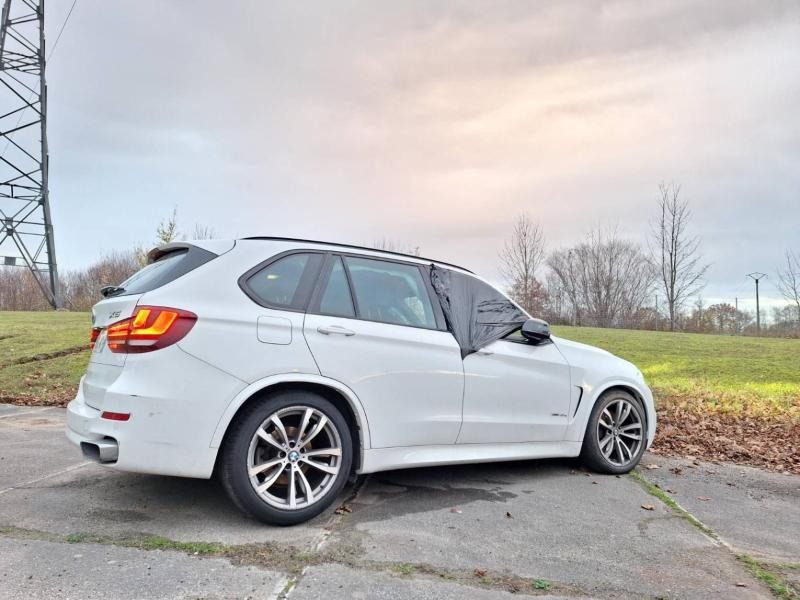 SUV BMW X5: picture 7
