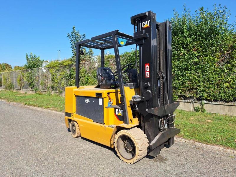 Caterpillar EC55N - Electric forklift: picture 2 Caterpillar EC55N - Electric forklift: picture 2