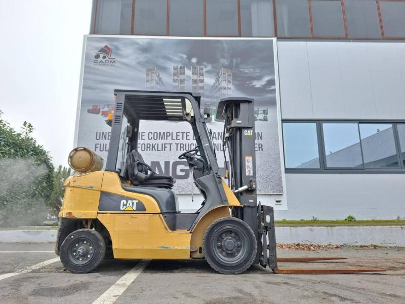 LPG forklift Caterpillar GP25N: picture 6