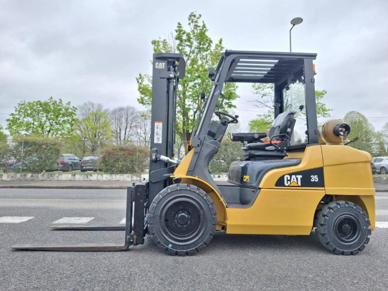 Caterpillar GP35 NTD - LPG forklift: picture 2 Caterpillar GP35 NTD - LPG forklift: picture 2