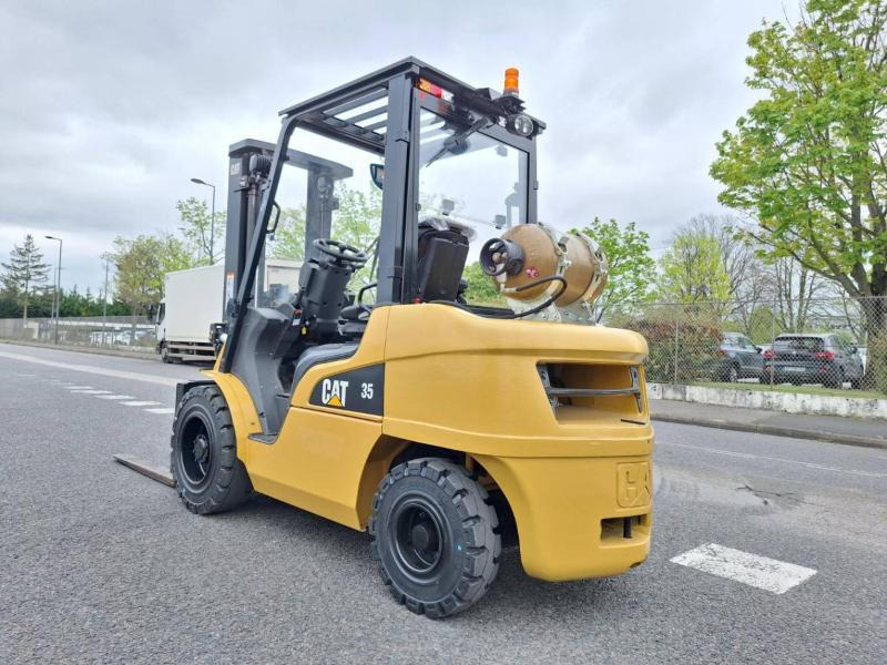 Caterpillar GP35 NTD - LPG forklift: picture 3 Caterpillar GP35 NTD - LPG forklift: picture 3