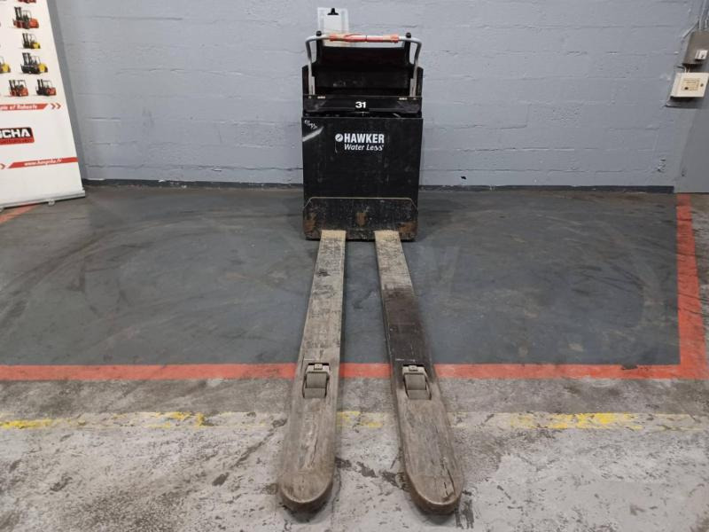 Caterpillar NO20NE - Order picker: picture 4 Caterpillar NO20NE - Order picker: picture 4