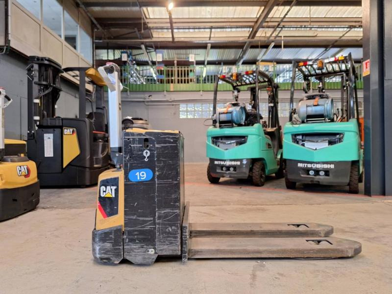 Caterpillar NPP20N2 - Pallet truck: picture 4 Caterpillar NPP20N2 - Pallet truck: picture 4