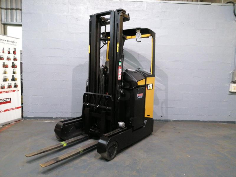 Caterpillar NR16N - Reach truck: picture 2 Caterpillar NR16N - Reach truck: picture 2