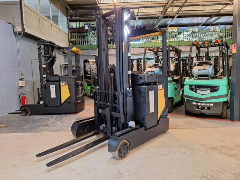 Caterpillar NR16N2 - Reach truck: picture 2 Caterpillar NR16N2 - Reach truck: picture 2