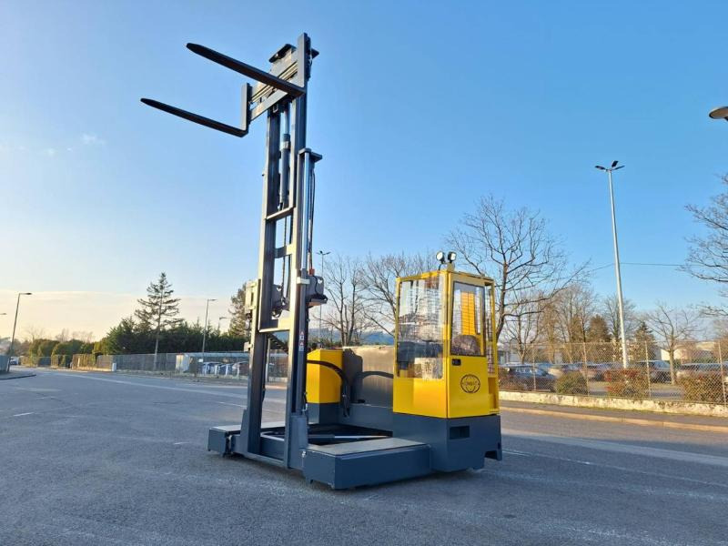 Combilift ESL3545 - 4-way reach truck: picture 2 Combilift ESL3545 - 4-way reach truck: picture 2
