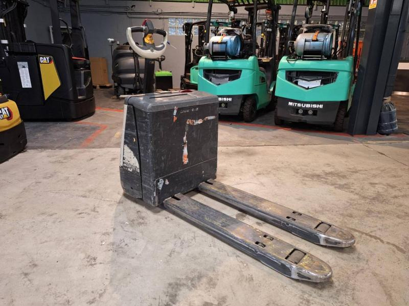 Crown WP3020-2.0 - Pallet truck: picture 1 Crown WP3020-2.0 - Pallet truck: picture 1
