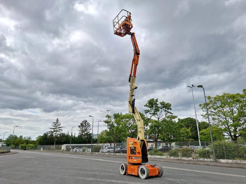 Articulated boom JLG E300AJP: picture 24