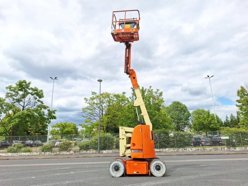 Articulated boom JLG E300AJP: picture 14