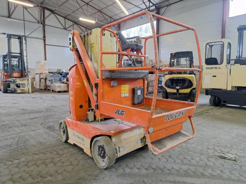 JLG Toucan 8E - Vertical mast lift: picture 2 JLG Toucan 8E - Vertical mast lift: picture 2