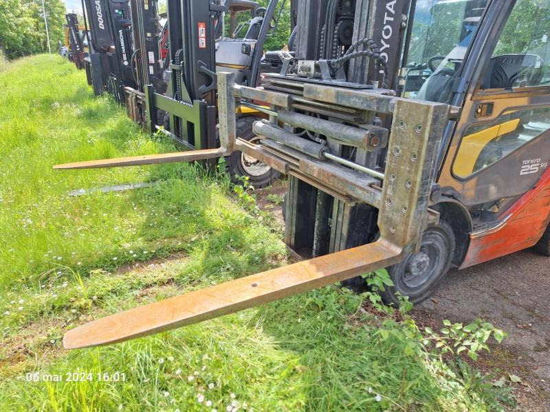 Meyer TDL Positionneur 3-0104K - Forks for Material handling equipment: picture 1 Meyer TDL Positionneur 3-0104K - Forks for Material handling equipment: picture 1