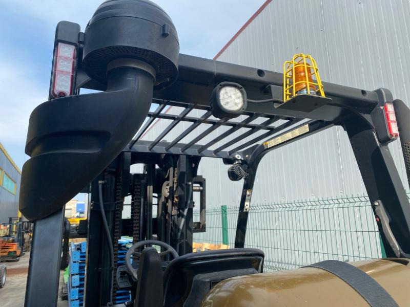 Yale GLP40VX5 - LPG forklift: picture 5 Yale GLP40VX5 - LPG forklift: picture 5