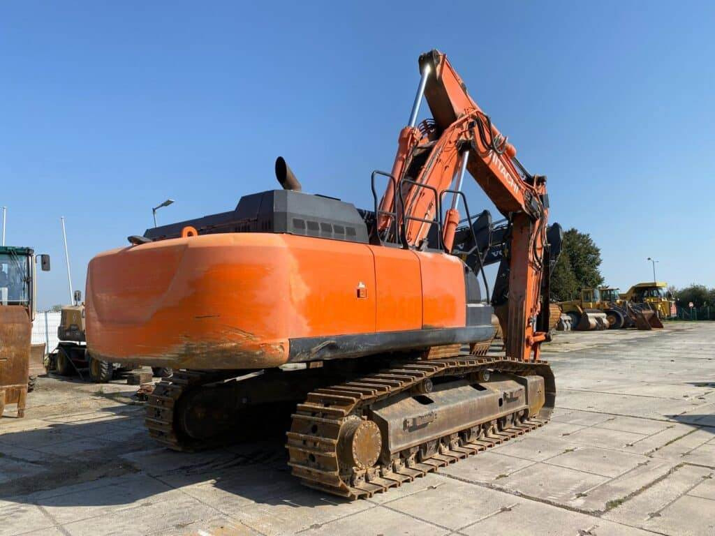 Hitachi ZX350LC-6 - Crawler excavator: picture 2 Hitachi ZX350LC-6 - Crawler excavator: picture 2