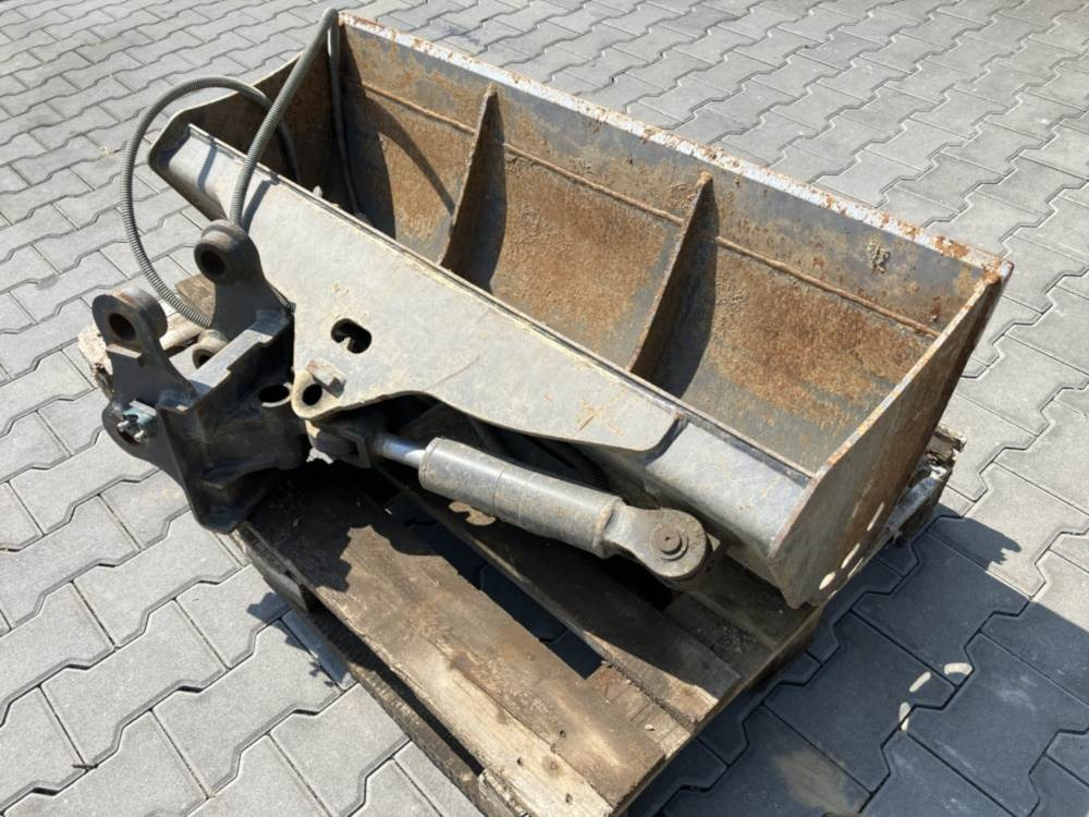 Volvo Böschungslöffel schwenkbar - Backhoe loader: picture 3 Volvo Böschungslöffel schwenkbar - Backhoe loader: picture 3