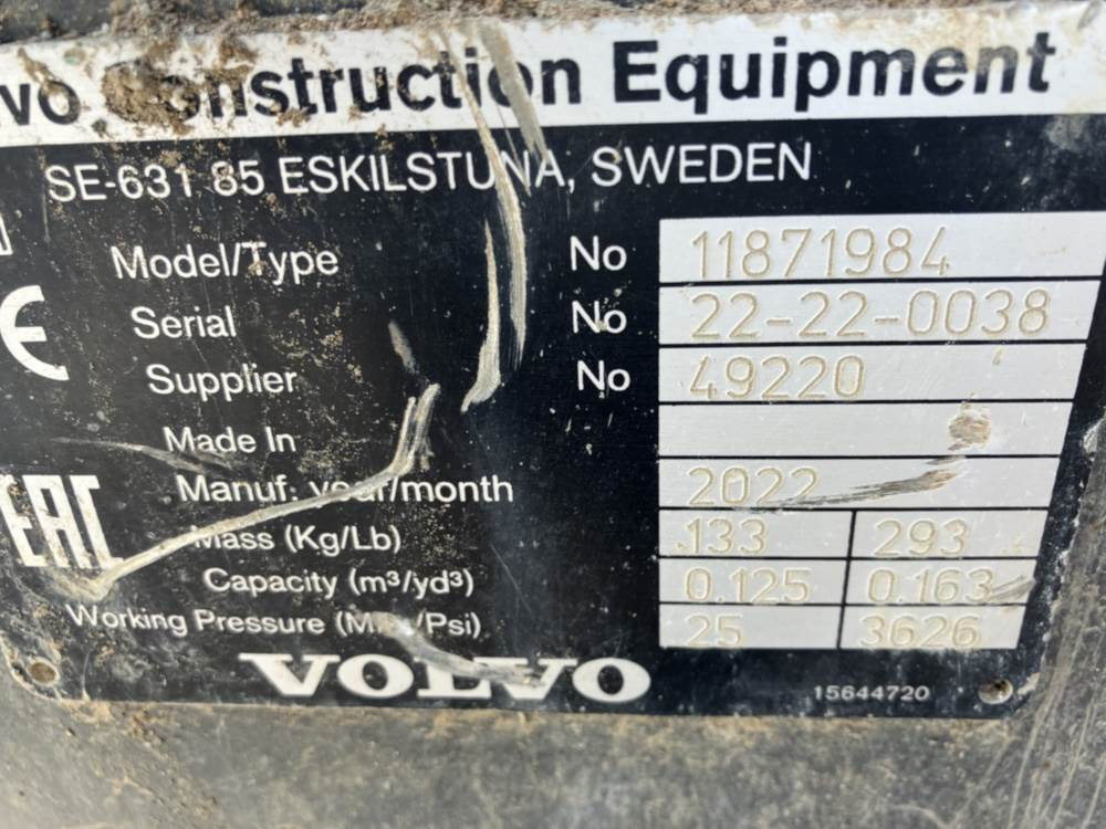 Volvo Böschungslöffel schwenkbar - Backhoe loader: picture 5 Volvo Böschungslöffel schwenkbar - Backhoe loader: picture 5
