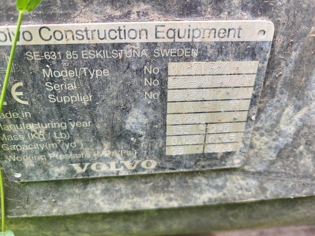 Mini excavator Volvo EC37F: picture 13 Mini excavator Volvo EC37F: picture 13